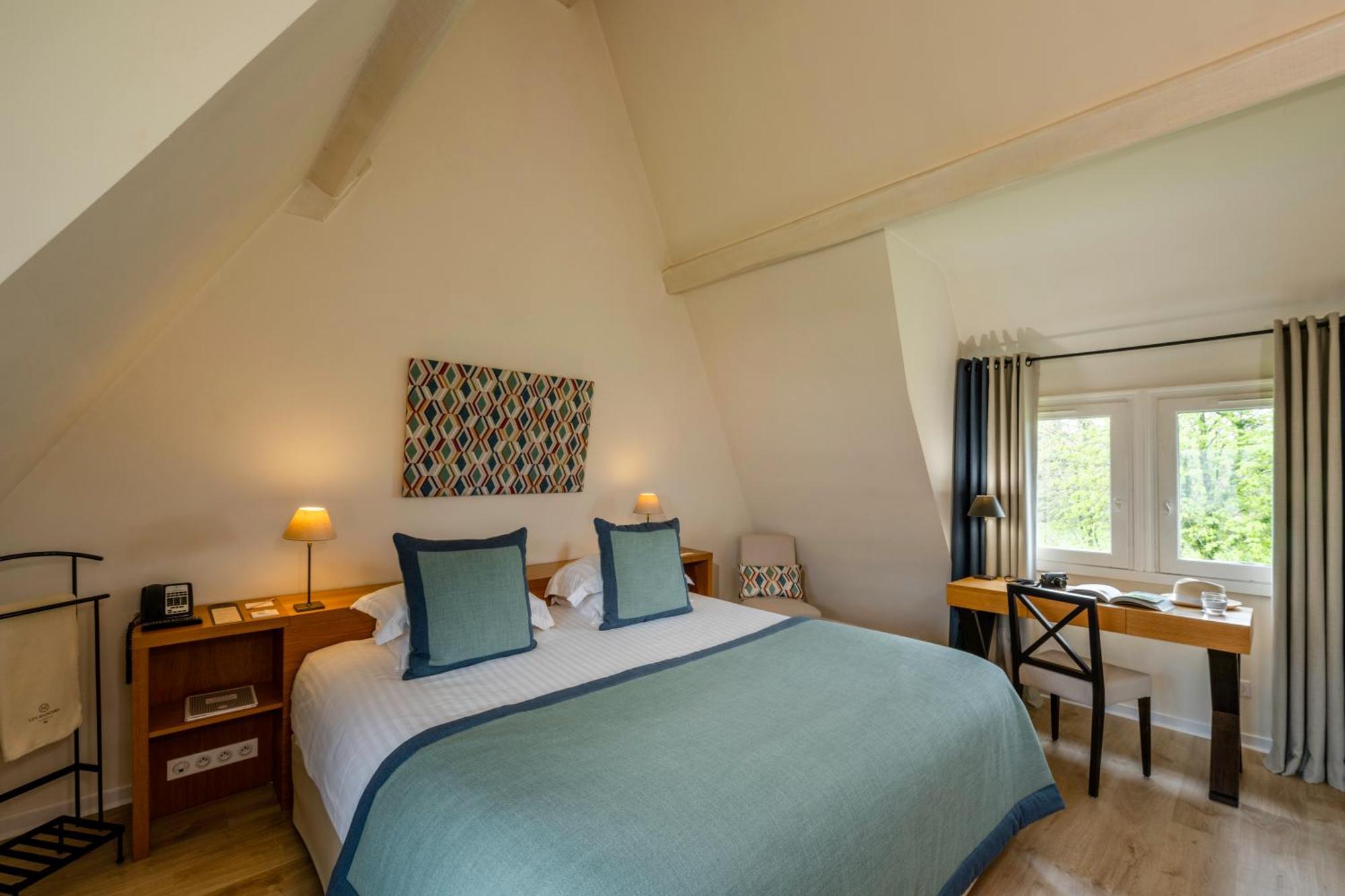Les Manoirs De Tourgeville Hotel 4*